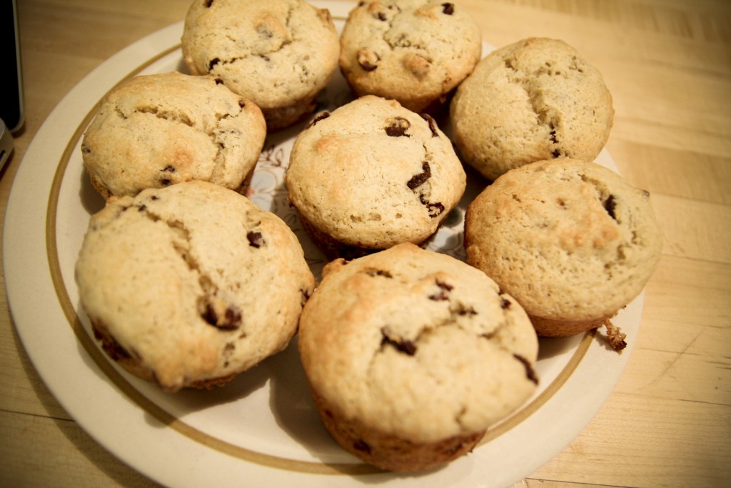 131027 banana chocolate chip muffs