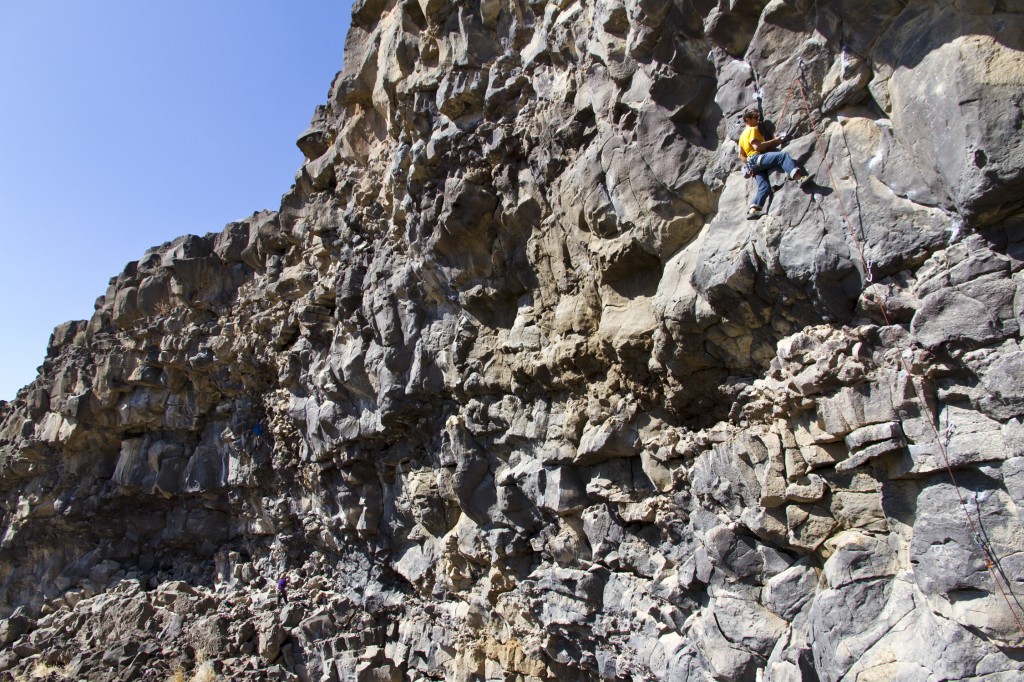 Jeremy on the lower crux of Burlymon (5.12a) at The Alcove.