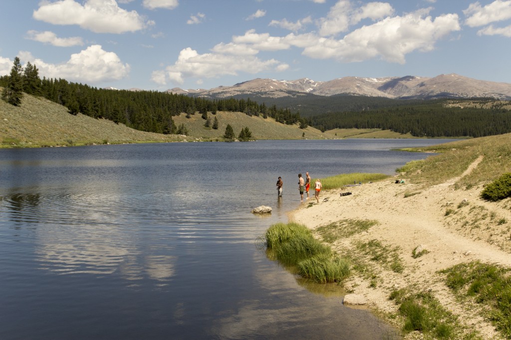 Rest day at Meadowlark Lake.