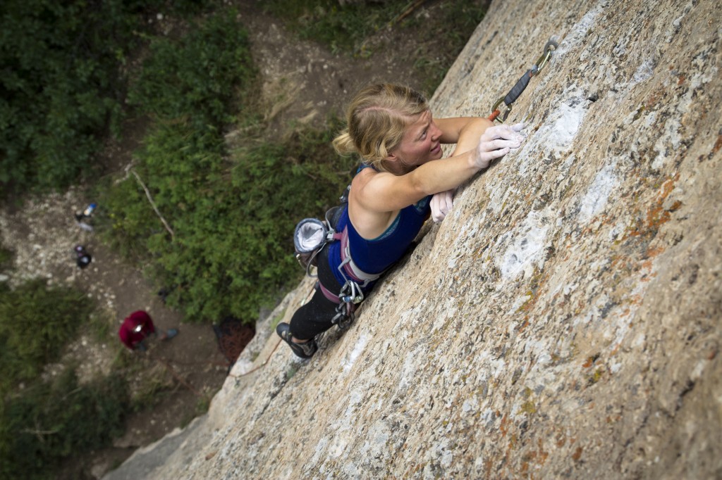 Robyn negotiating some small holds and tough sequences on her flash of Tricks For You (5.12a).